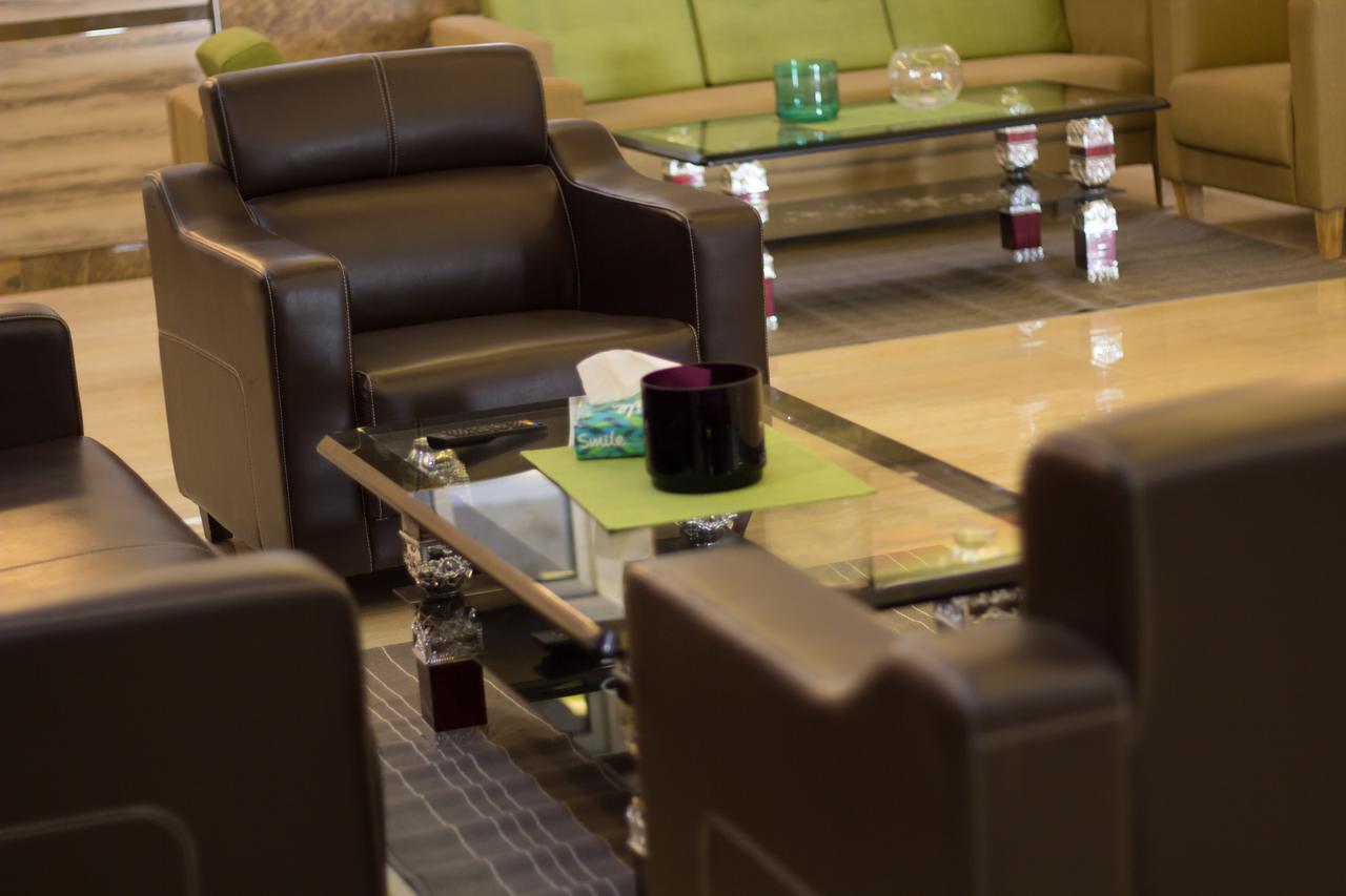 Al- Reef Hotel Джеда Екстериор снимка